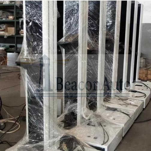 帶袢鈦板動態拉伸疲勞試驗機